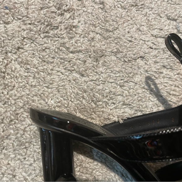 Salvatore Ferragamo heels - Picture 5 of 7